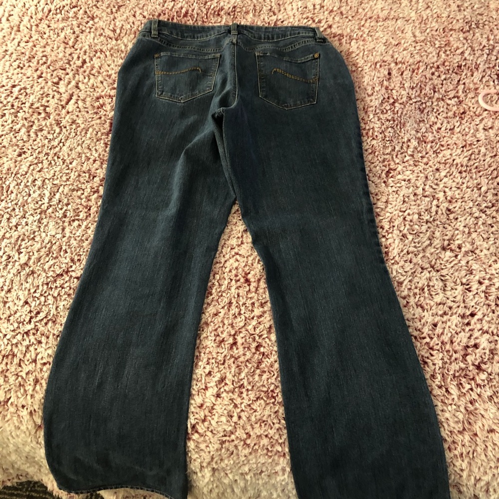 Bell bottom Jeans